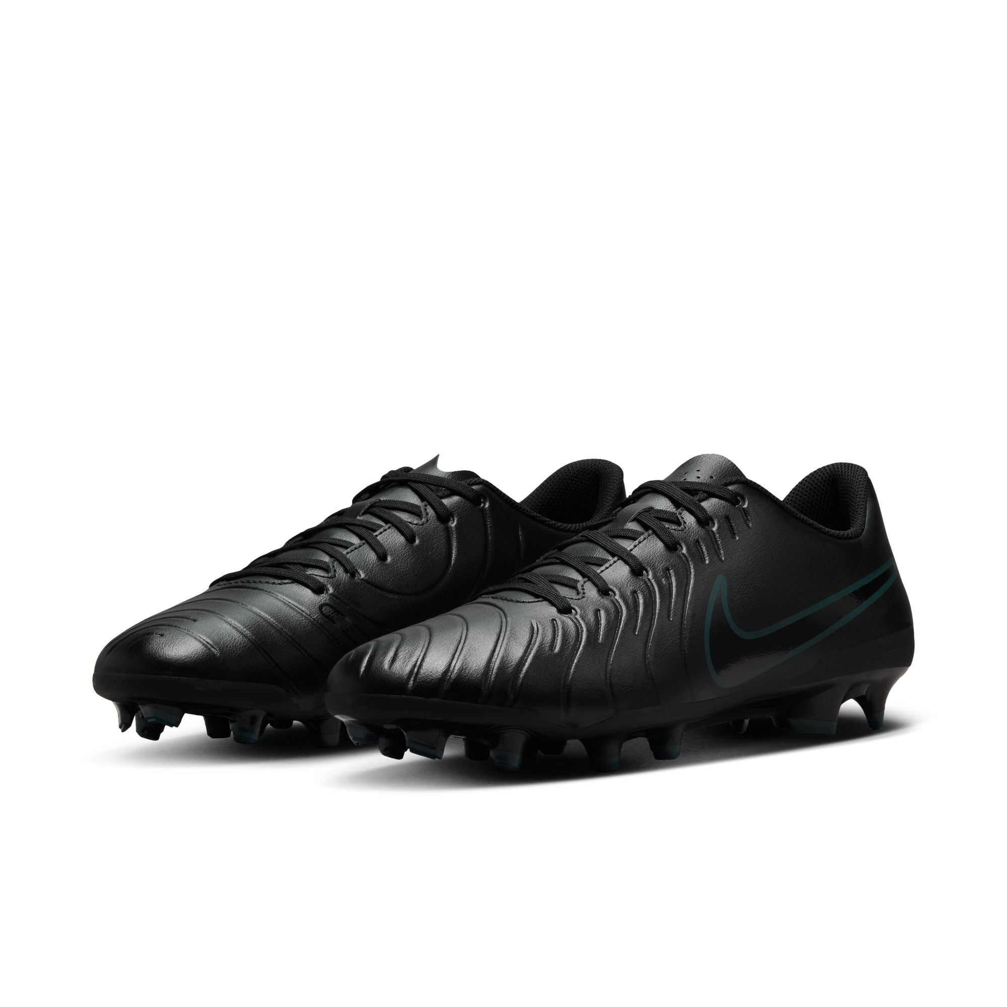 Nike Men's Black Tiempo Legend 10 Club Soccer Cleats