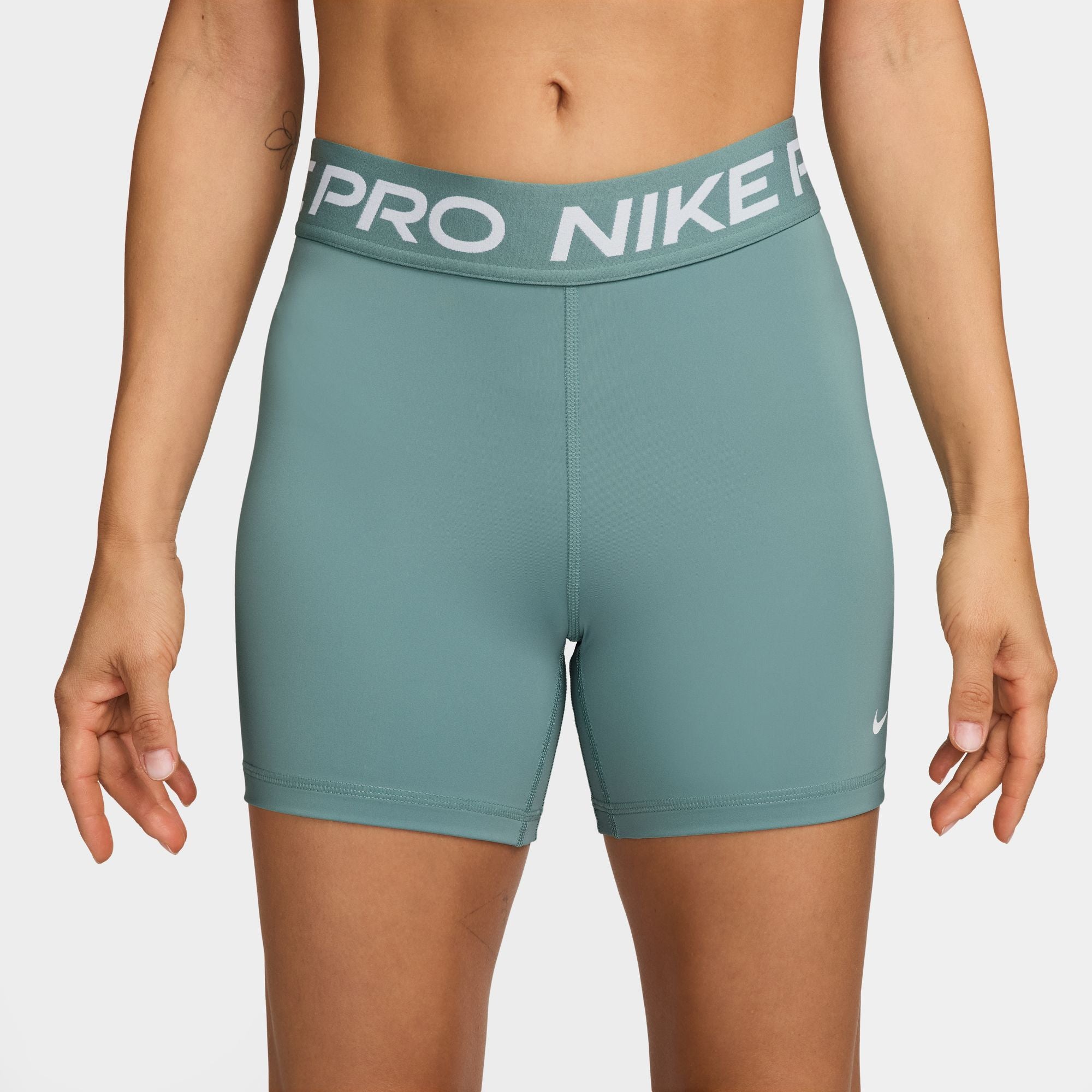 Nike Pro Women's 365 Shorts Cannon/White